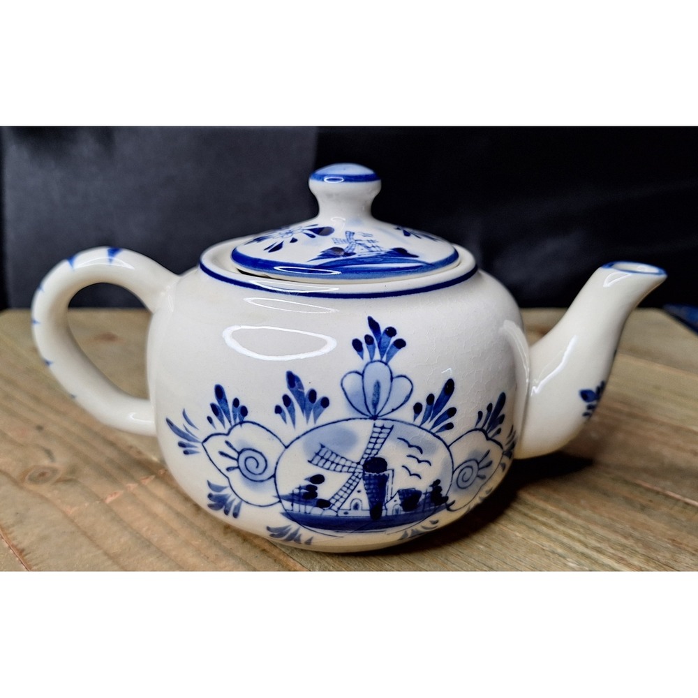 Delft Blue Style Ceramic Teapot Windmill Scene Cobalt Blue White Dutch Decor